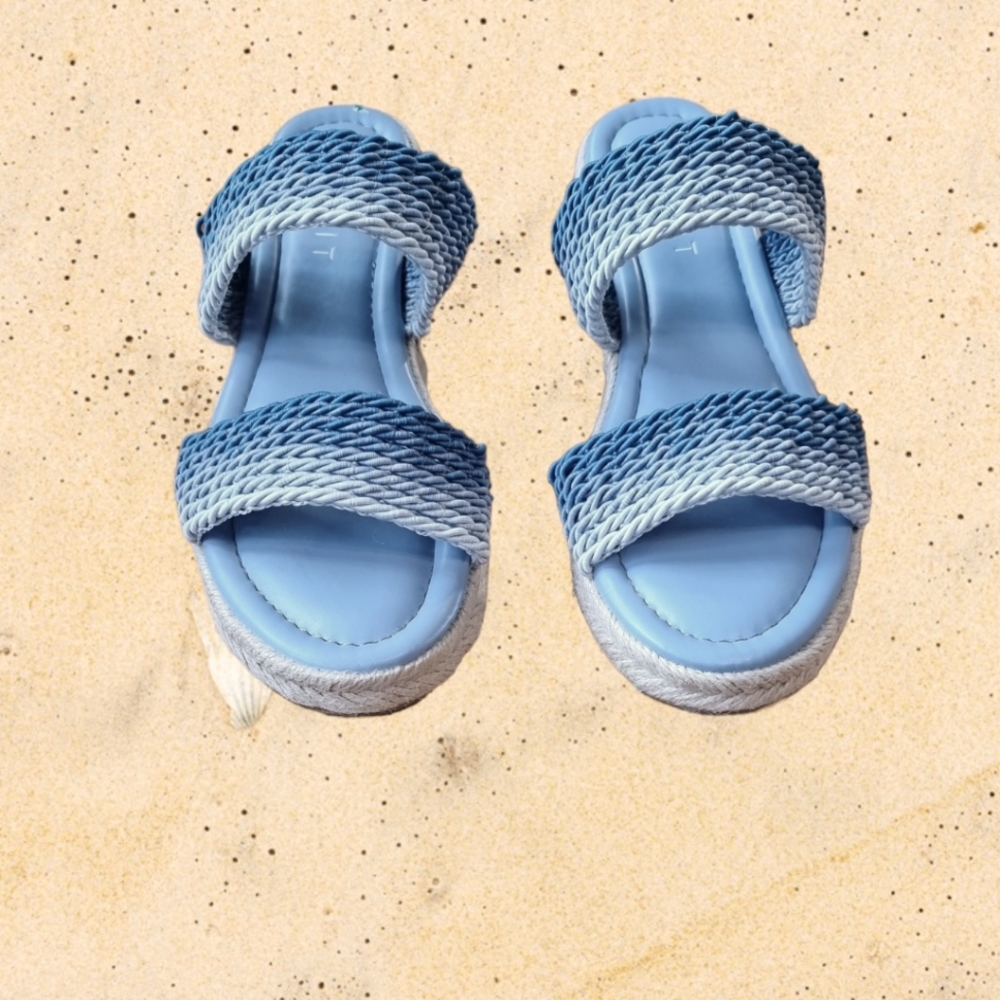 Esprit Woven Slip on Sandals - Picture 2 of 8